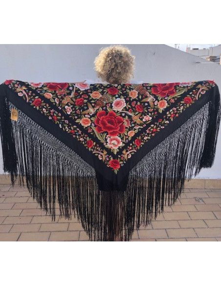 Mantón bordado a mano en seda 140cm