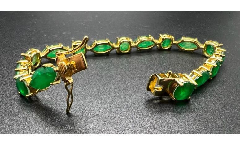 Pulsera esmeralda plata