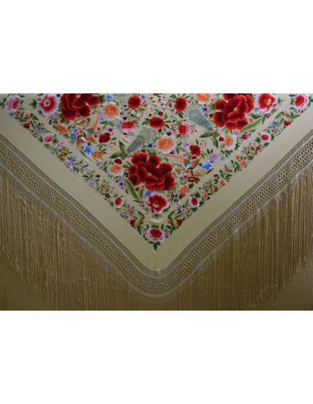 Mantón bordado a mano en seda 140cm