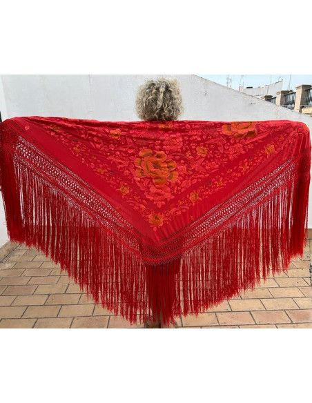 Mantón bordado a mano en seda 140cm