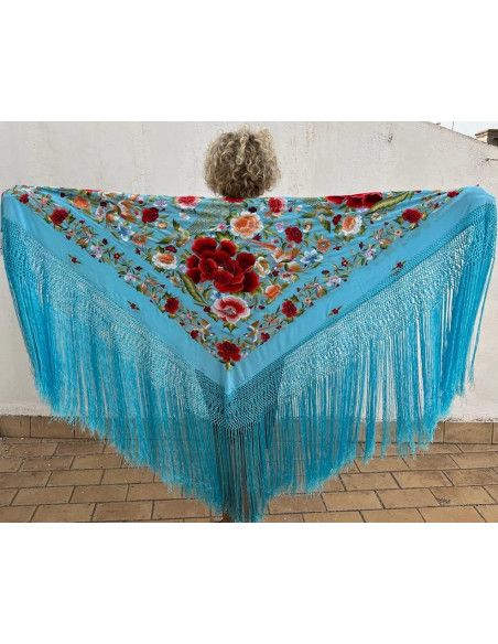 Mantón bordado a mano en seda 140cm
