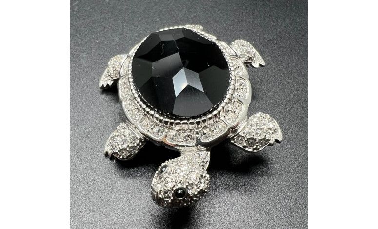 Broche tortuga plata