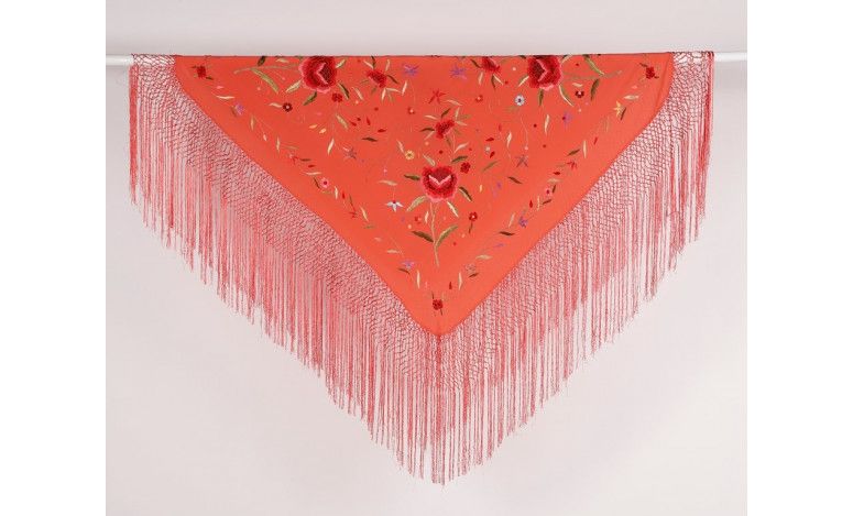 Mantón bordado a mano en seda 115 cm