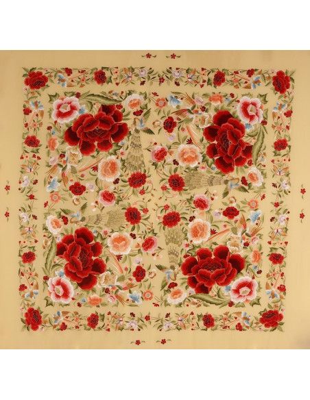 Mantón bordado a mano en seda 140cm