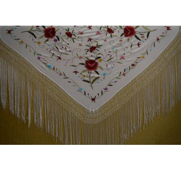 Mantón bordado a mano en seda 115 cm 2