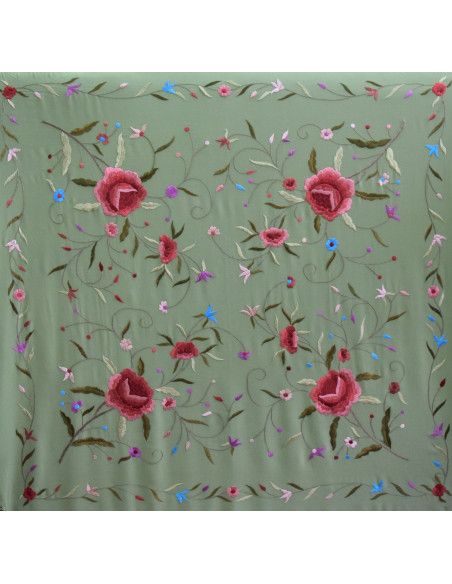 Mantón bordado a mano en seda 115 cm