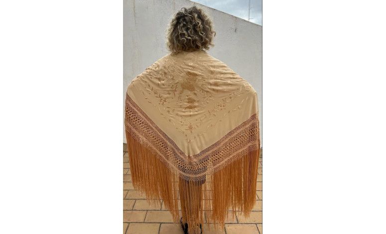 Mantón mano seda 140cm