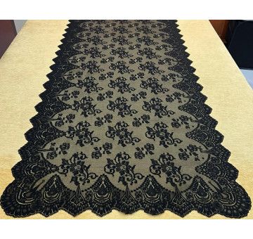 Mantilla bordada a máquina 100*220 2
