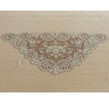 Mantilla triangular 2