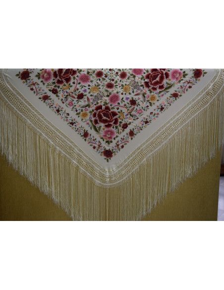 Mantón bordado a mano en seda 140cm