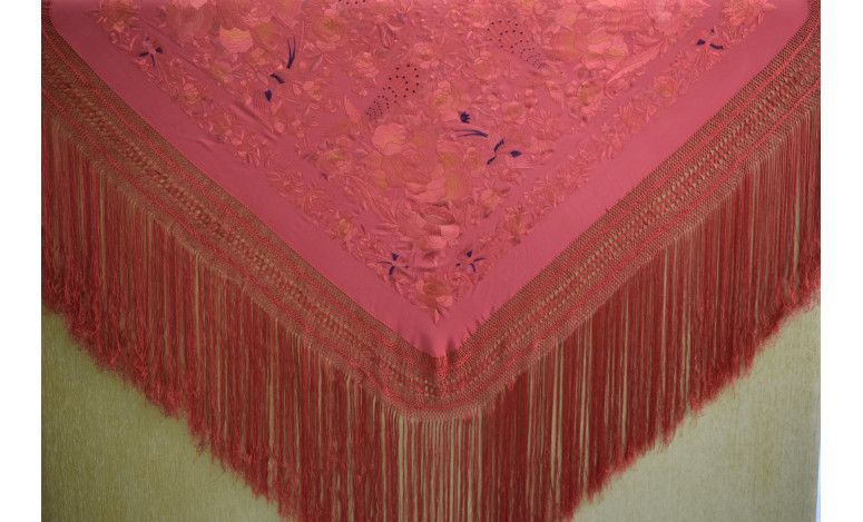 Mantón bordado a mano en seda 140cm