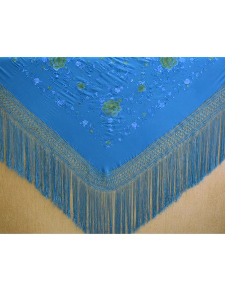 Mantón bordado a mano en seda 140cm