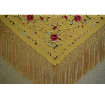 Mantón bordado a mano en seda 115 cm 2