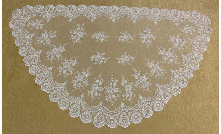 Mantilla media luna 80*145
