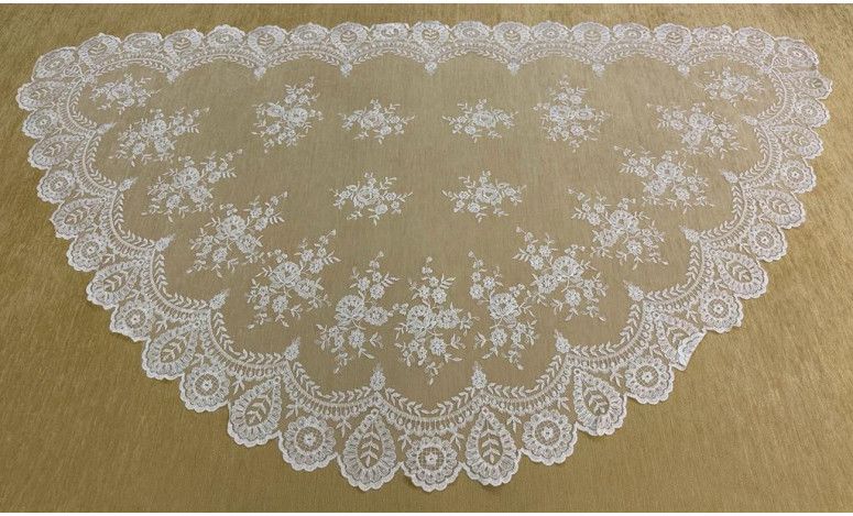 Mantilla media luna 80*145