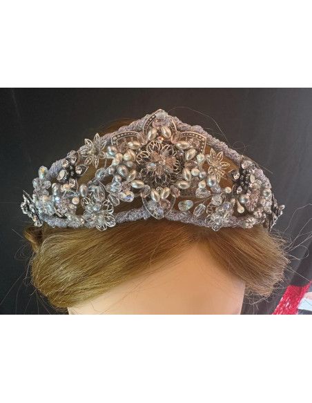 Tiara plata cristal y nacar