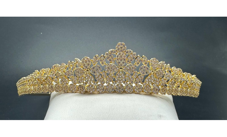 Tiara dorada