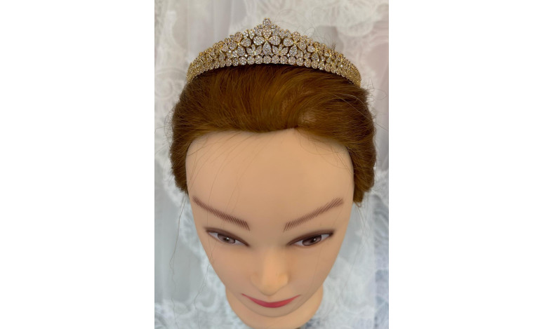 Tiara dorada