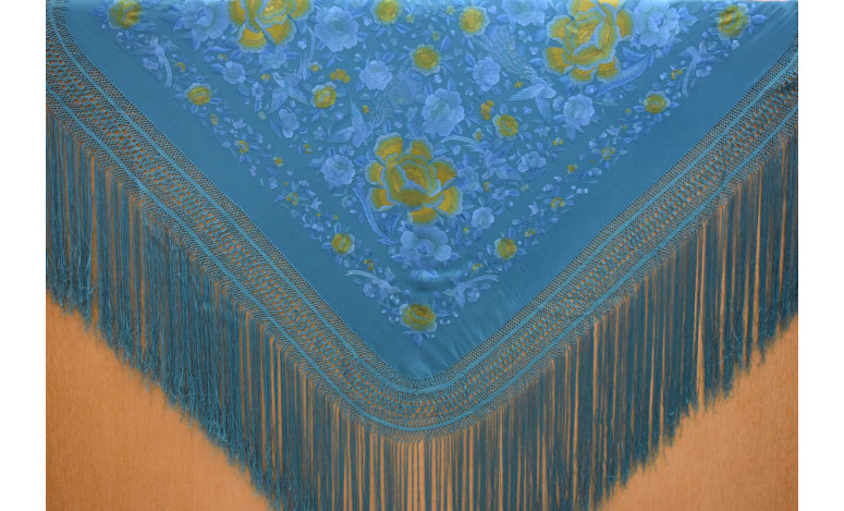 Mantón bordado a mano en seda 140cm