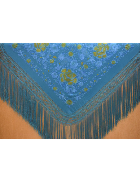 Mantón bordado a mano en seda 140cm