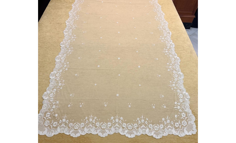 Mantilla mano seda