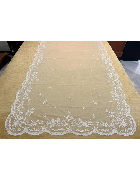 Mantilla mano seda