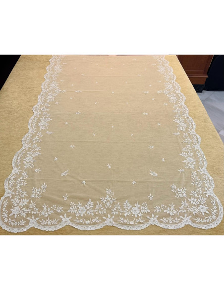 Mantilla mano seda