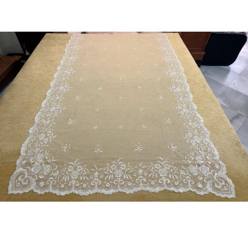 Mantilla mano seda