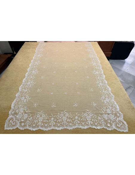 Mantilla mano seda