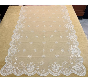 Mantilla mano seda