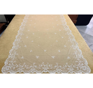 Mantilla mano seda
