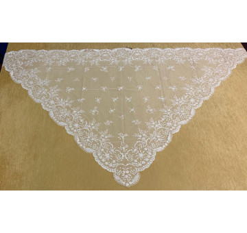 Mantilla infanta mano