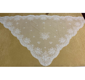 Mantilla infanta mano