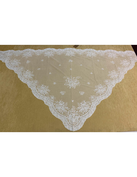 Mantilla infanta mano