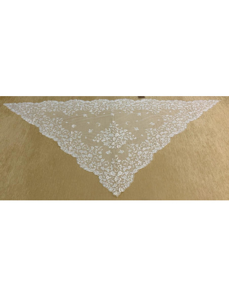 Mantilla infanta mano