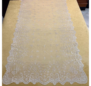 Mantilla mano seda 130*250