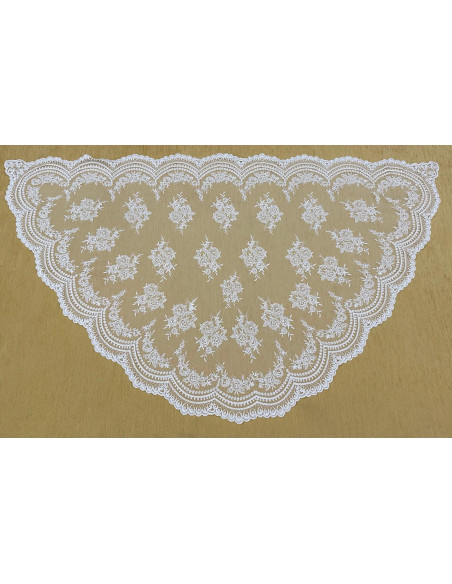 Mantilla media luna