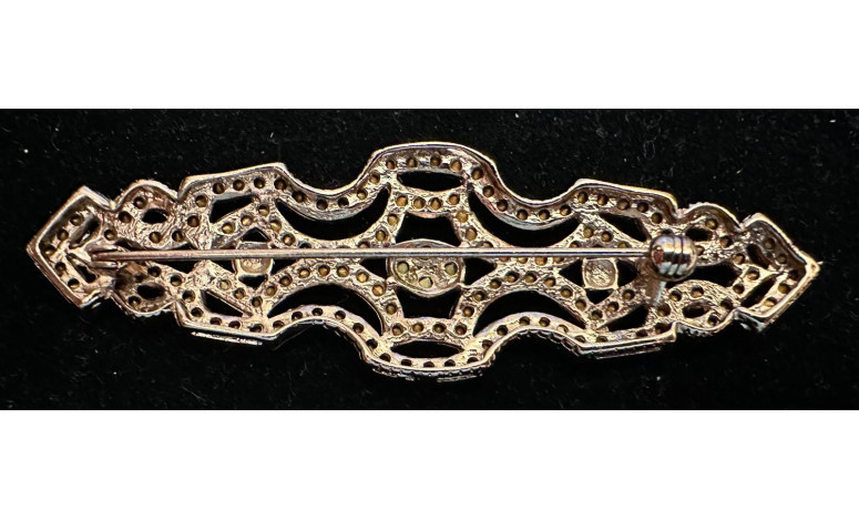 Broche mantilla rodio
