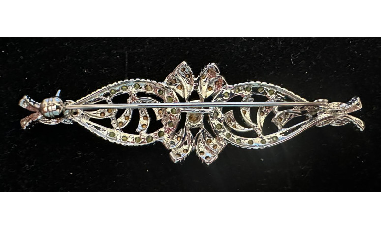 Broche mantilla rodio