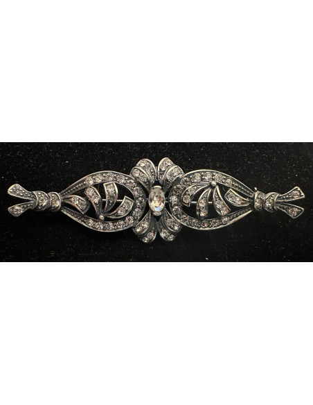 Broche mantilla rodio