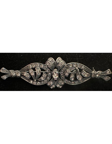 Broche mantilla rodio