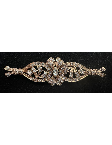 Broche mantilla rodio