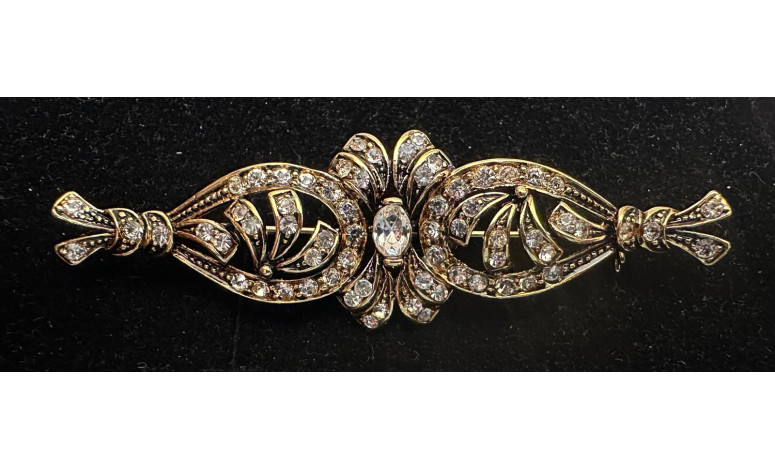 Broche mantilla rodio