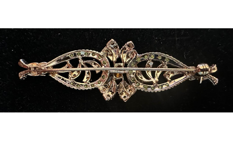 Broche mantilla rodio