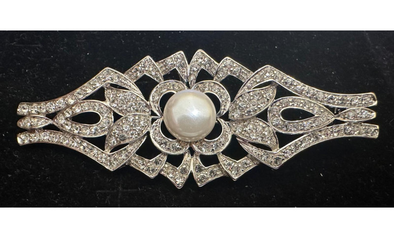 Broche mantilla rodio