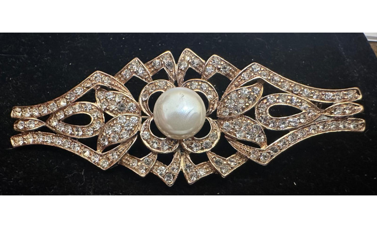 Broche mantilla rodio