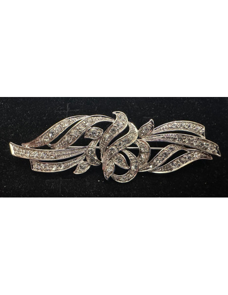 Broche mantilla rodio