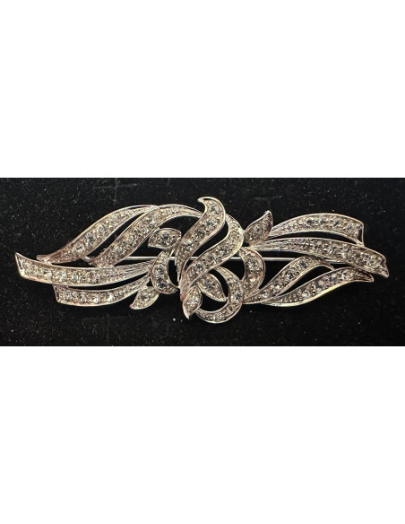 Broche mantilla rodio