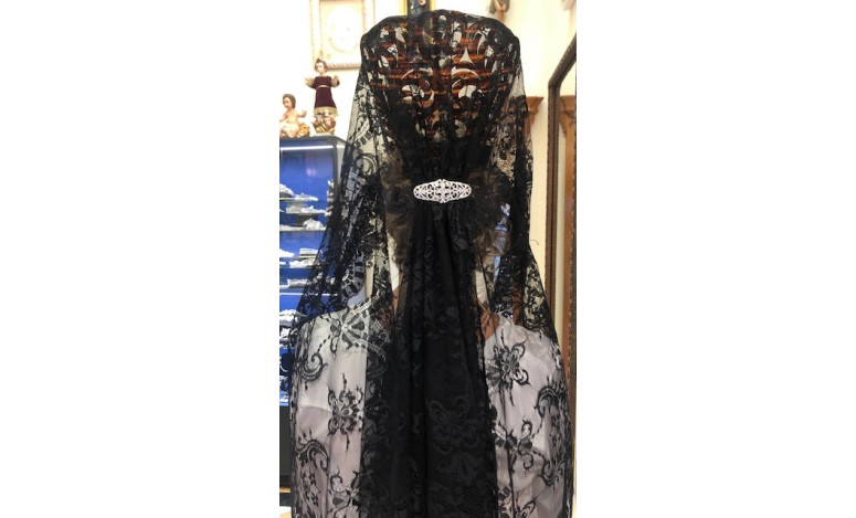 Oferta mantilla + peina