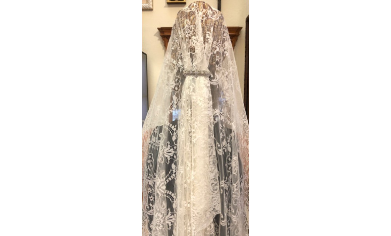 Oferta mantilla + peina